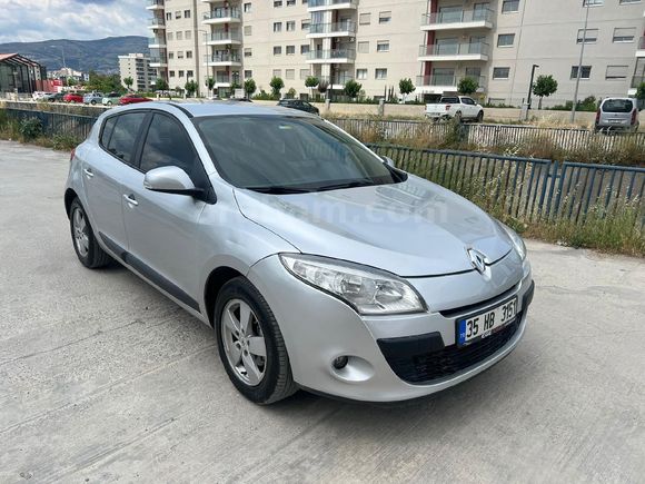 Sahibinden Renault Megane 1.5 dCi Expression 2012 Model İzmir