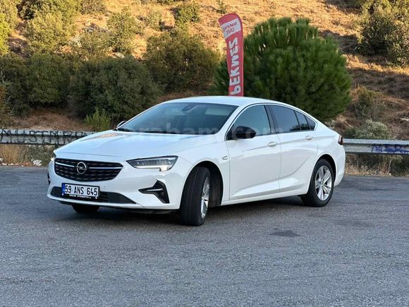 Sahibinden Opel Insignia 1.5 d Edition 2020 Model 