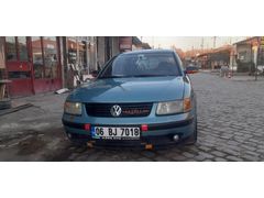 USTASINDAN Volkswagen HASTASINDAN  Passat 1.8 Basic 1998 Model