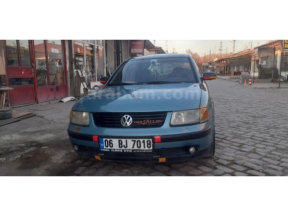 USTASINDAN Volkswagen HASTASINDAN  Passat 1.8 Basic 1998 Model