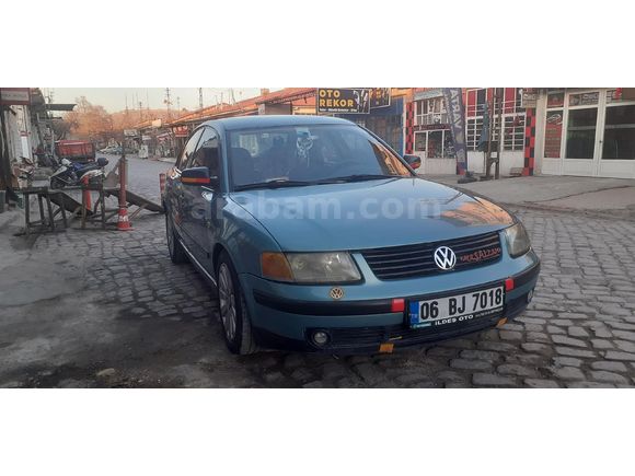 USTASINDAN Volkswagen HASTASINDAN  Passat 1.8 Basic 1998 Model