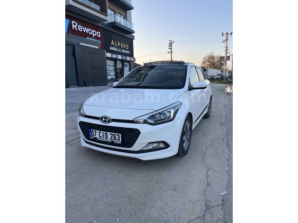 Sahibinden Hyundai i20 1.4 MPI Elite Smart 2017 Model 
