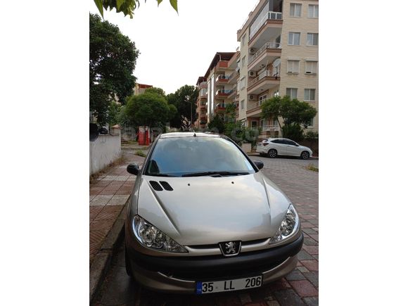 Sahibinden Peugeot 206 1.4 HDi X-line 2005 Model