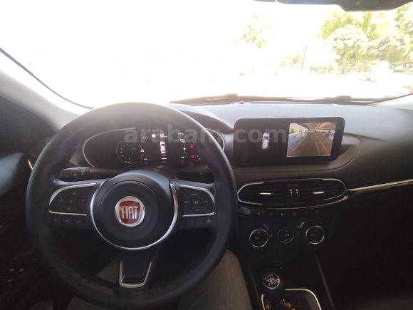 ÖZDEN OTOMOTİVFiat Egea 1.6 Multijet Lounge 2025 Model Antalya