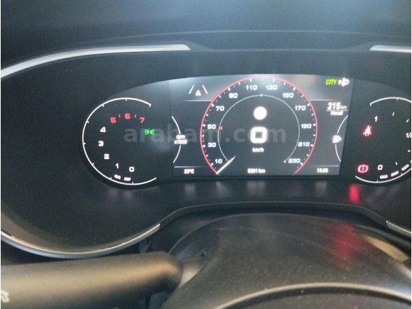 ÖZDEN OTOMOTİVFiat Egea 1.6 Multijet Lounge 2025 Model Antalya