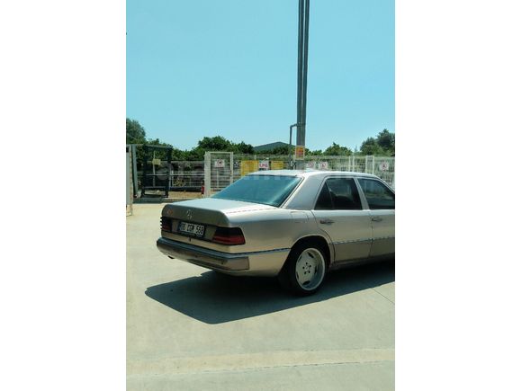 Sahibinden Mercedes - Benz 200 E 1989 Model