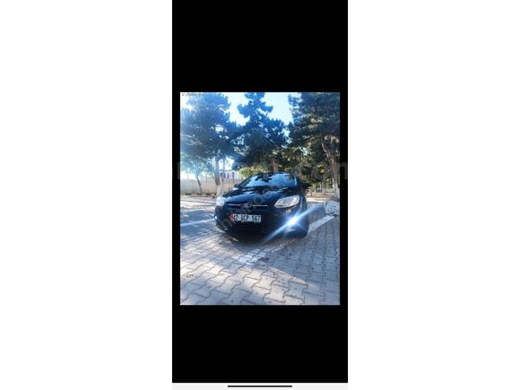 Sahibinden Ford Focus 1.6 TDCi Style 2011 Model  244.000 km Siyah