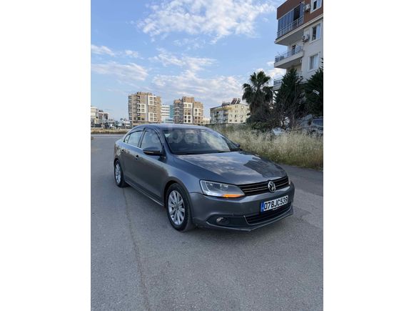 Galeriden Volkswagen Jetta 1.6 TDi Comfortline 2012 Model Antalya