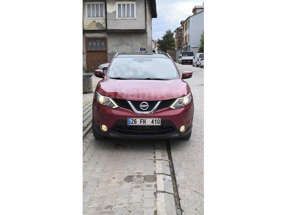 Sahibinden Nissan Qashqai 1.6 dCi Tekna Sky Pack 2014 Model 