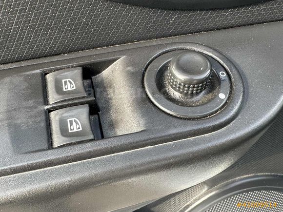 2014 RENAULT CLİO 1.5 DCİ 75 PS JOY 192.000 KM DE MASRAFSIZ