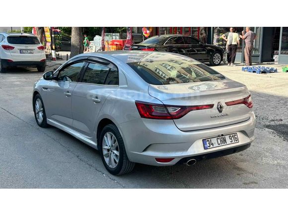 Boyasız Renault Megane 1.5 dCi Touch 2019 Model Ankara