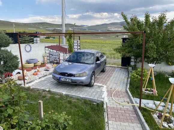 Galeriden Ford Mondeo 2.0 Ghia 1998 Model Niğde