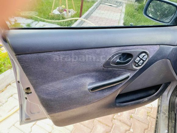 Galeriden Ford Mondeo 2.0 Ghia 1998 Model Niğde
