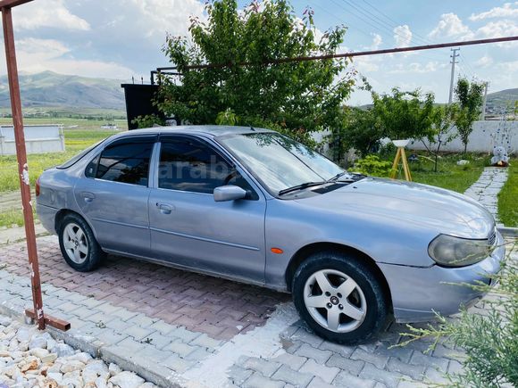 Galeriden Ford Mondeo 2.0 Ghia 1998 Model Niğde
