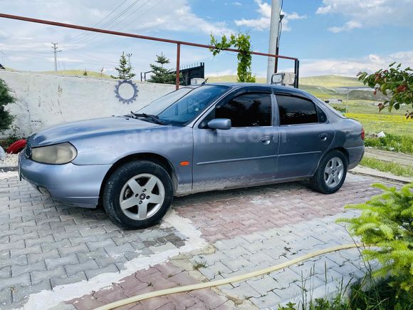 Galeriden Ford Mondeo 2.0 Ghia 1998 Model Niğde