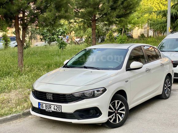 HATASIZ YETKİLİ SERVİS BAKIMLI SAHİBİNDEN 2023 MODEL EGEA 1.4 (TAKAS OLUR)