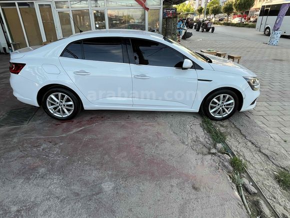 Sahibinden Renault Megane 1.5 dCi Touch 2017 Model Denizli
