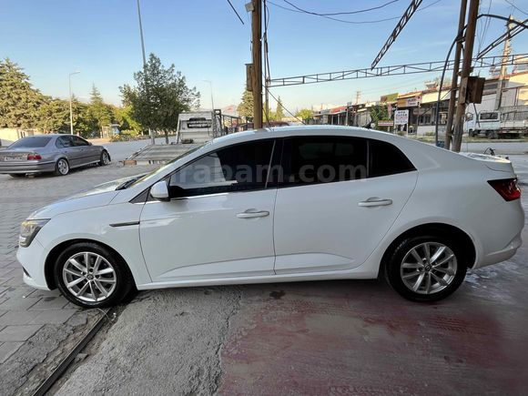 Sahibinden Renault Megane 1.5 dCi Touch 2017 Model Denizli