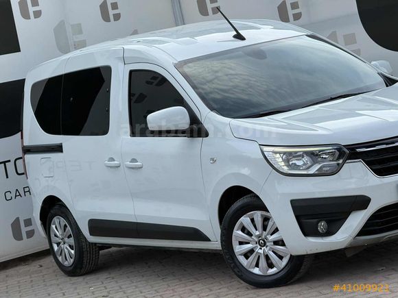 2022 RENAULT EXPRESS COMBİ JOY DEĞİŞENSİZ-80.000KM