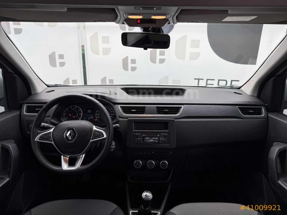 2022 RENAULT EXPRESS COMBİ JOY DEĞİŞENSİZ-80.000KM