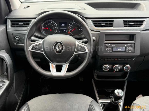 2022 RENAULT EXPRESS COMBİ JOY DEĞİŞENSİZ-80.000KM