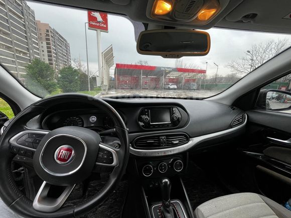 Sahibinden Fiat Egea 1.6 E-Torq Lounge 2016 Model  121.000 km Mor
