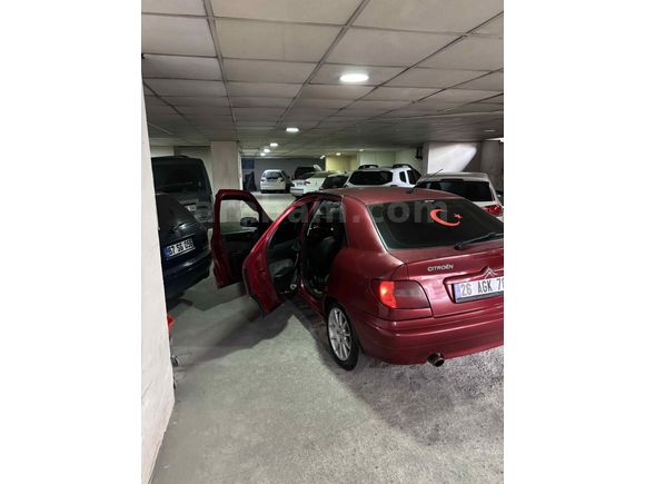 MUAYENESİ YENİ SAHİBİNDEN 2001 XSARA
