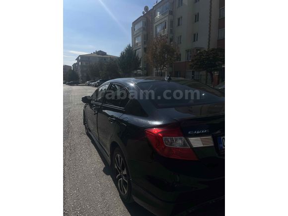 Sahibinden Honda Civic 1.6i VTEC Black Edition 2015 Model 