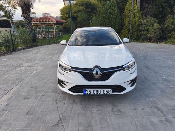 Sahibinden Renault Megane 1.3 TCe Touch 2025 Model