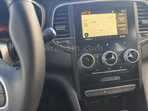 Sahibinden Renault Megane 1.3 TCe Touch 2025 Model