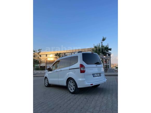 Sahibinden Ford Tourneo Courier 1.5 TDCi Titanium Plus 2018 Model 