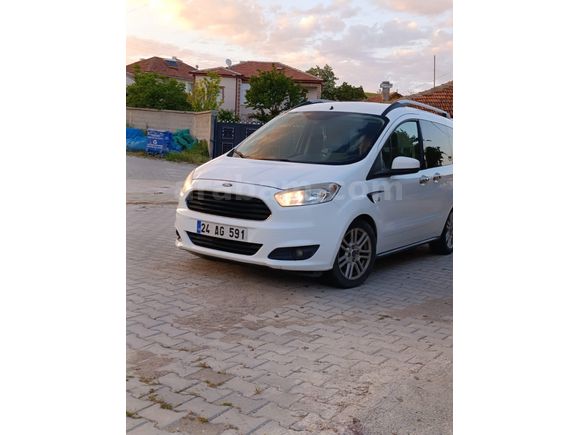 Sahibinden Ford Tourneo Courier 1.6 TDCi Titanium Plus 2015 Model  65.000 km Beyaz