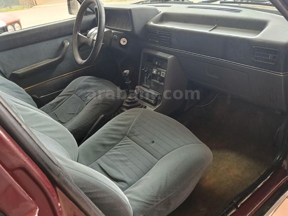 Renault R 9 1.4 Broadway 1995 Orta Kasa 127.000 TL