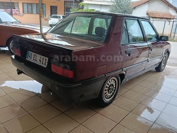 Renault R 9 1.4 Broadway 1995 Orta Kasa 127.000 TL
