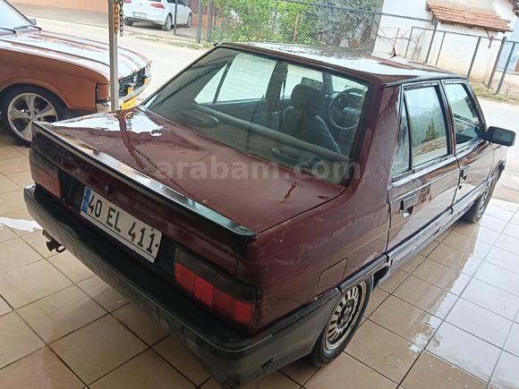 Renault R 9 1.4 Broadway 1995 Orta Kasa 127.000 TL