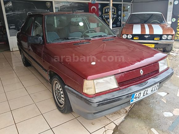 Renault R 9 1.4 Broadway 1995 Orta Kasa 127.000 TL