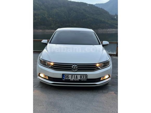 Sahibinden Volkswagen Passat 1.6 TDi BlueMotion Impression 2019 Model  193.000 km Beyaz