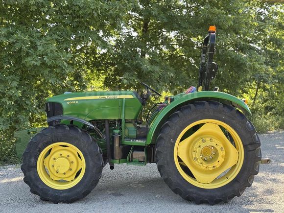 ARICI GALERİ'den 2016 MODEL JOHN DEERE 5065E EMSALSİZ TEMİZLİKTE