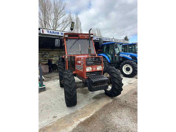 8280 Tümosan 2000 model motor sıfır revizyonlu lastikleri güzel