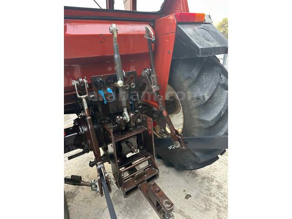 8280 Tümosan 2000 model motor sıfır revizyonlu lastikleri güzel