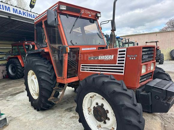 8280 Tümosan 2000 model motor sıfır revizyonlu lastikleri güzel