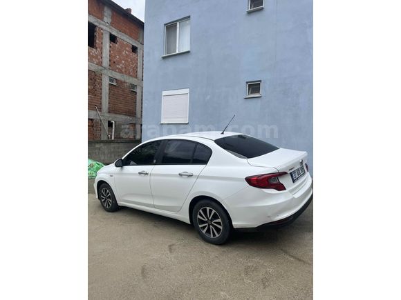 Sahibinden Fiat Egea 1.3 Multijet Easy 2023 Model  34.000 km Beyaz