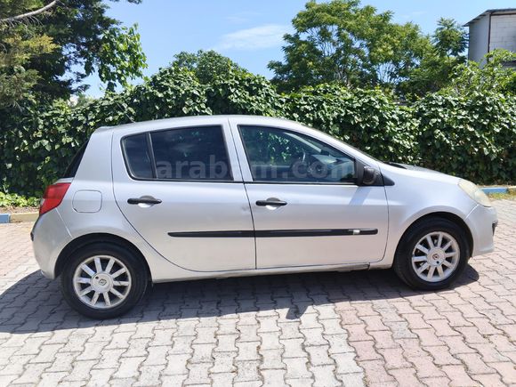 Sahibinden Renault Clio 1.2 Extreme 2008 Model  225000 km Gri