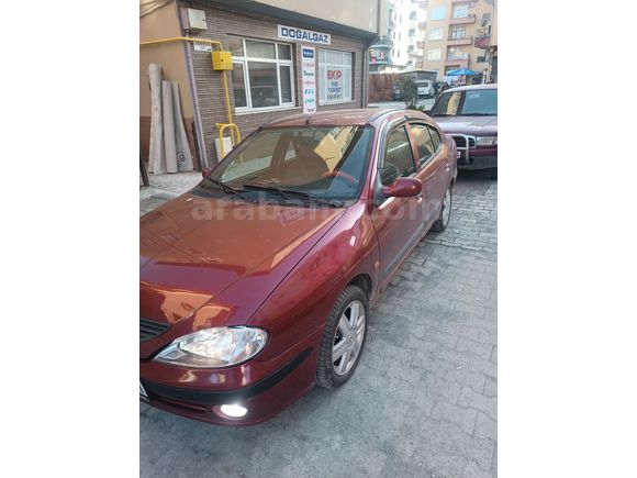 Sahibinden Renault Megane 1.6 RTE 2000 Model