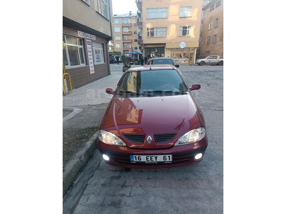 Sahibinden Renault Megane 1.6 RTE 2000 Model