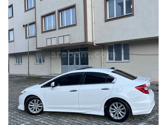 Sahibinden Honda Civic 1.6i VTEC Eco Elegance 2014 Model 
