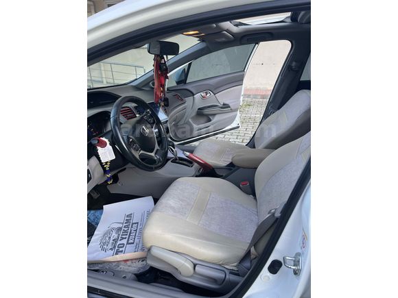 Sahibinden Honda Civic 1.6i VTEC Eco Elegance 2014 Model 