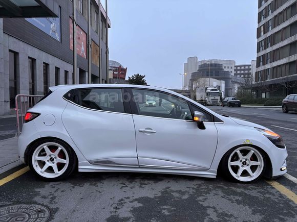 Sahibinden Renault Clio 1.5 dCi Joy 2017 Model  235.000 km Beyaz