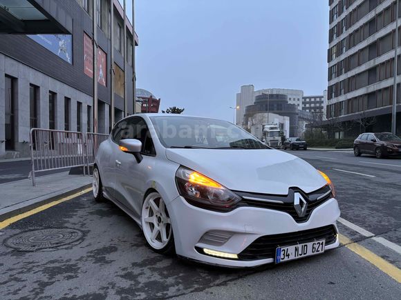 Sahibinden Renault Clio 1.5 dCi Joy 2017 Model  235.000 km Beyaz