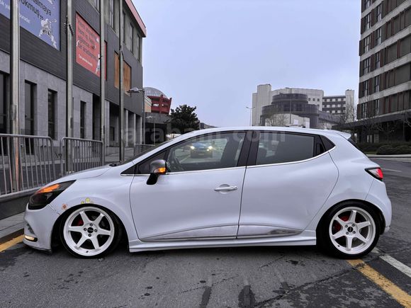 Sahibinden Renault Clio 1.5 dCi Joy 2017 Model  235.000 km Beyaz